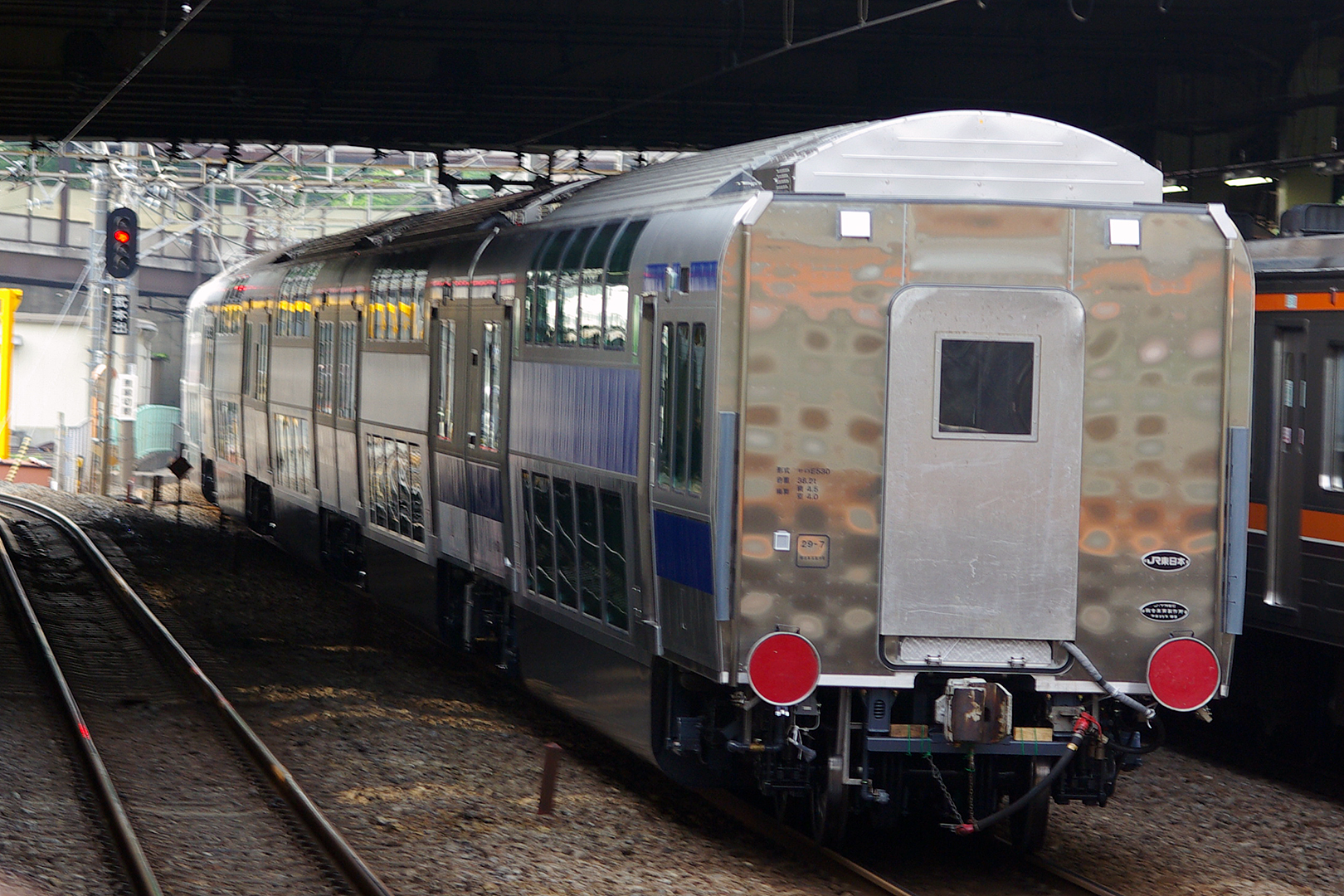 甲種輸送 56列車 (9771レ) EH200-5＋E531系 (サロE531・サロE530) 6両