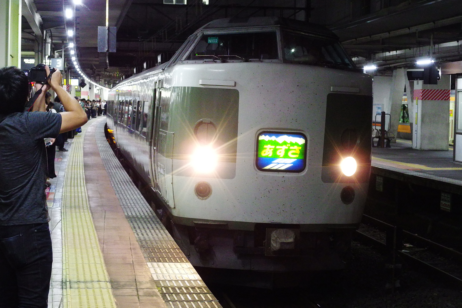 KATO 10-375 189系 さようなら 特急 "あさま" 基本セット 入線 - Nゲージ立川駅レイアウト作成記