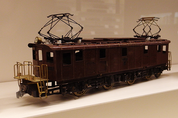 原鉄道模型博物館収蔵 ED16