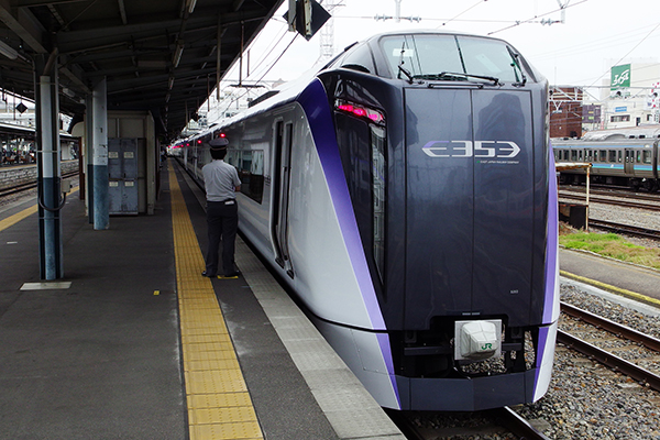 E353系 松本駅 2番線